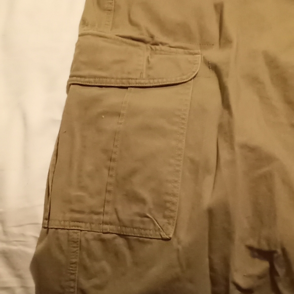 Faded glory cargo pants 46/30 tan - Picture 2 of 3